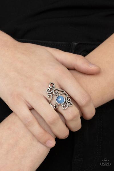 ​Glimmering Grapevines - Blue